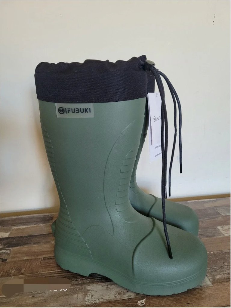Fubuki Niseko 3.0 Free People Snow Winter Waterproof Boots In Olive Color Size 6 — image 3 of 8